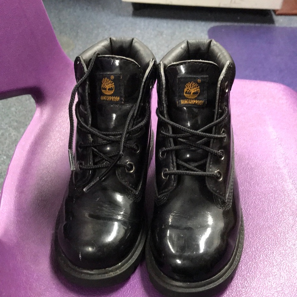 Kids boots
